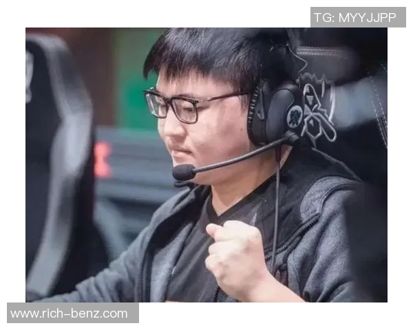 RNG中路表现分析:突破与失误的深度剖析与反思 RNG中路表现分析:突破与失误的深度剖析与反思