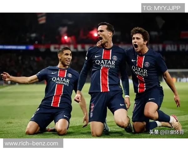 巴黎姆巴佩领衔法国国家队夺冠成为国民英雄